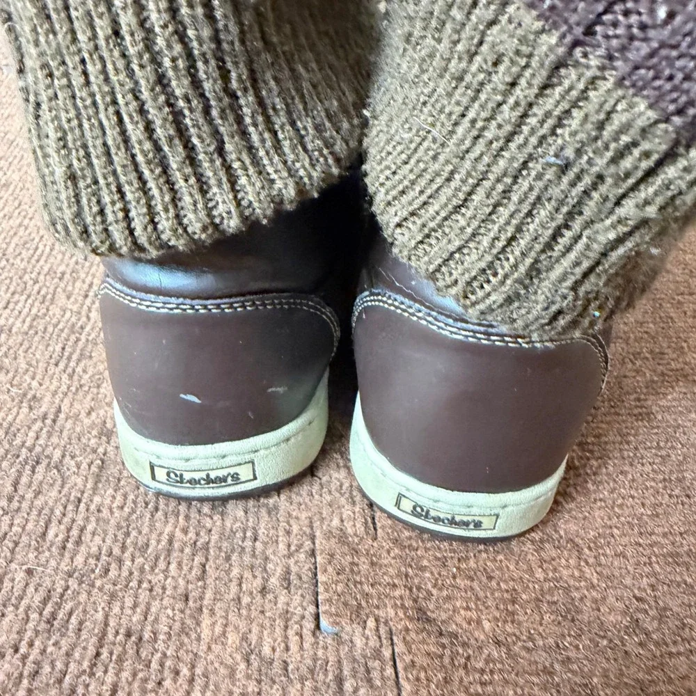 Skechers SN 37040 Womens Brown Suede Knit Sweater Cuff Mid Calf Boots Size 9.5